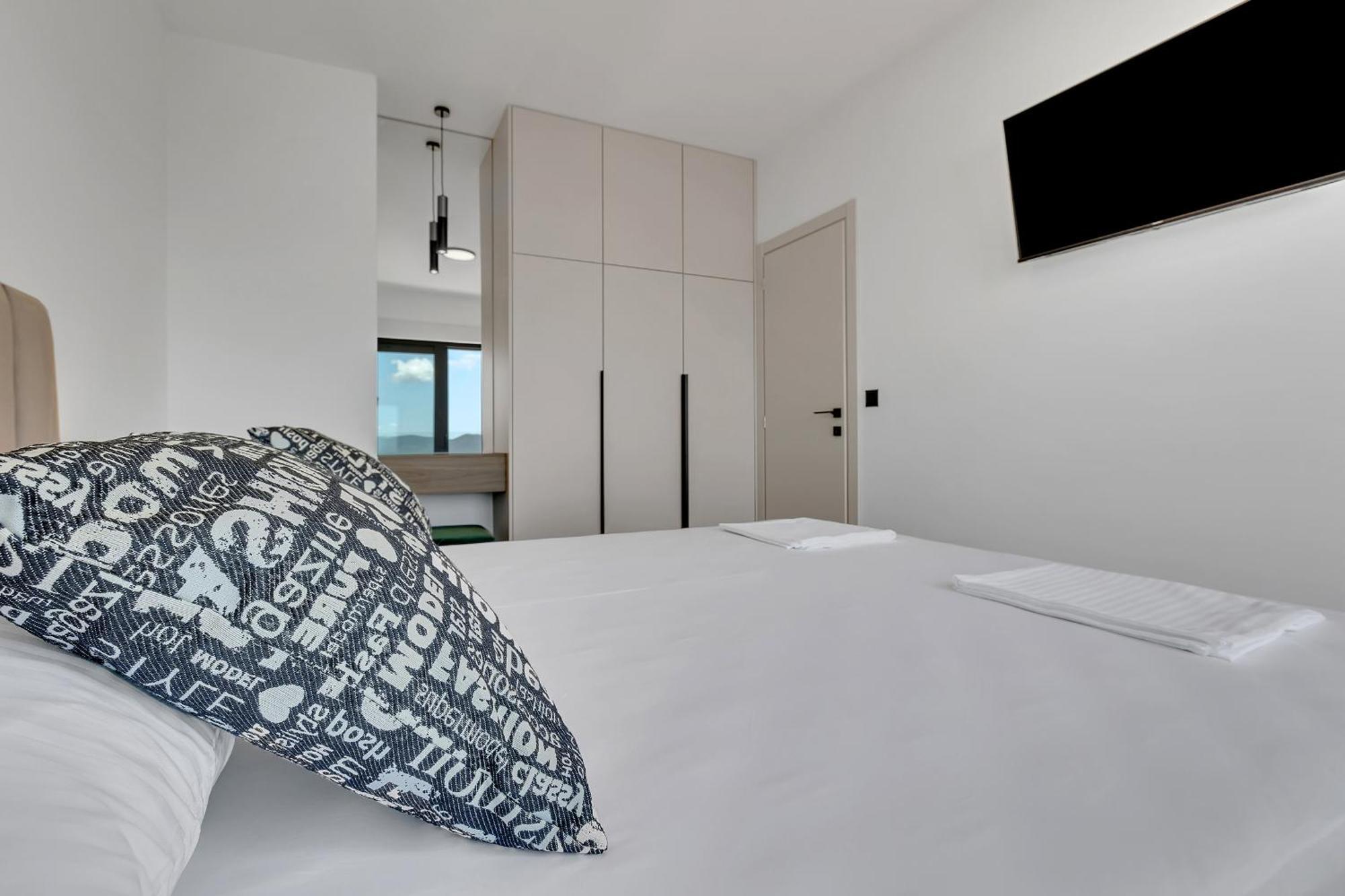 Villa Lito - Only 50M From Sea! - Makarska Exklusiv Brela Exterior photo