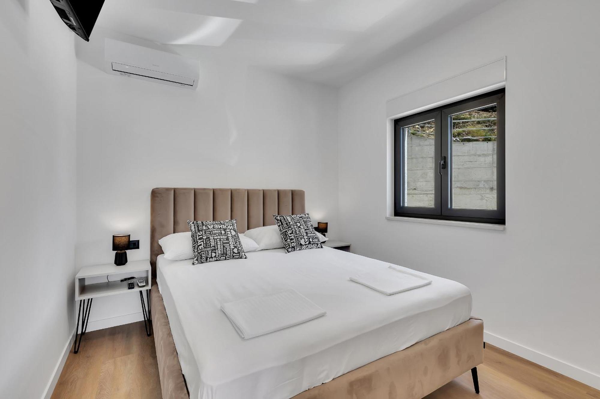 Villa Lito - Only 50M From Sea! - Makarska Exklusiv Brela Exterior photo